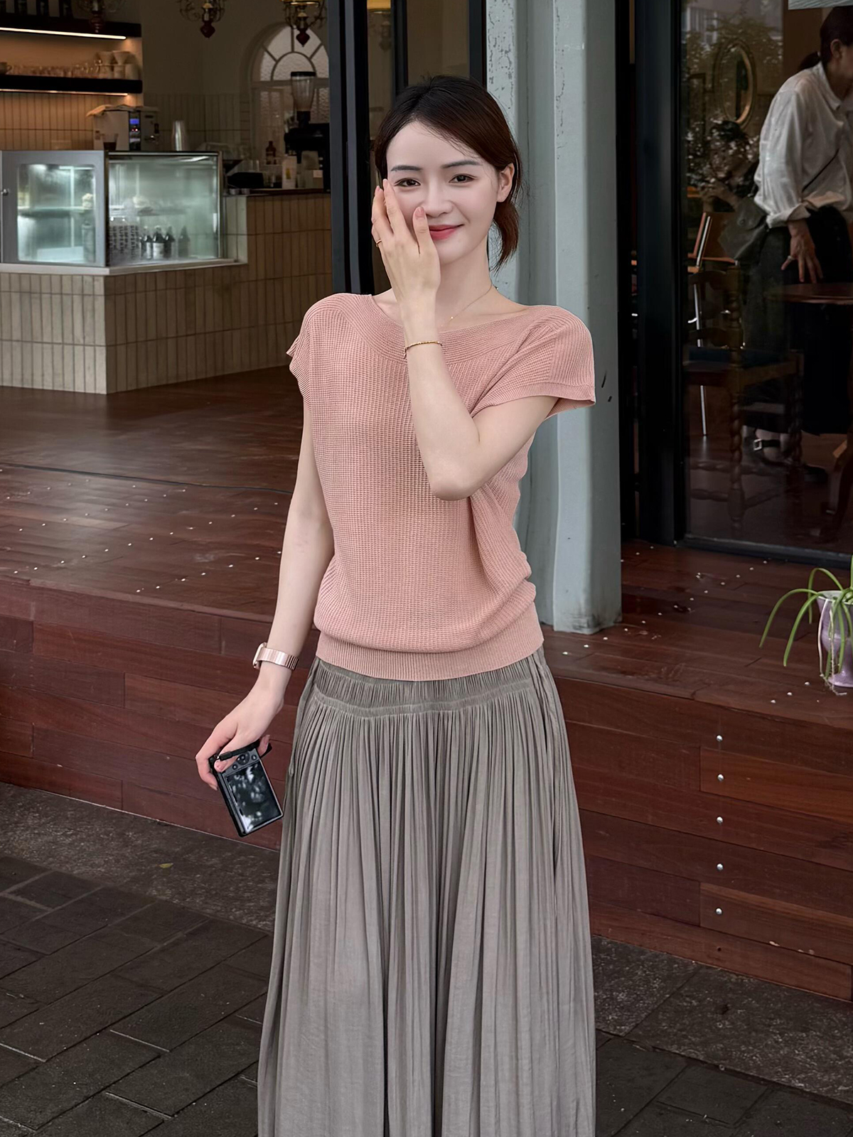 Korean Style Soft Lazy Pink Ice Silk Knit Short Sleeve Women Summer Top - Style b72ed2 - Image 2